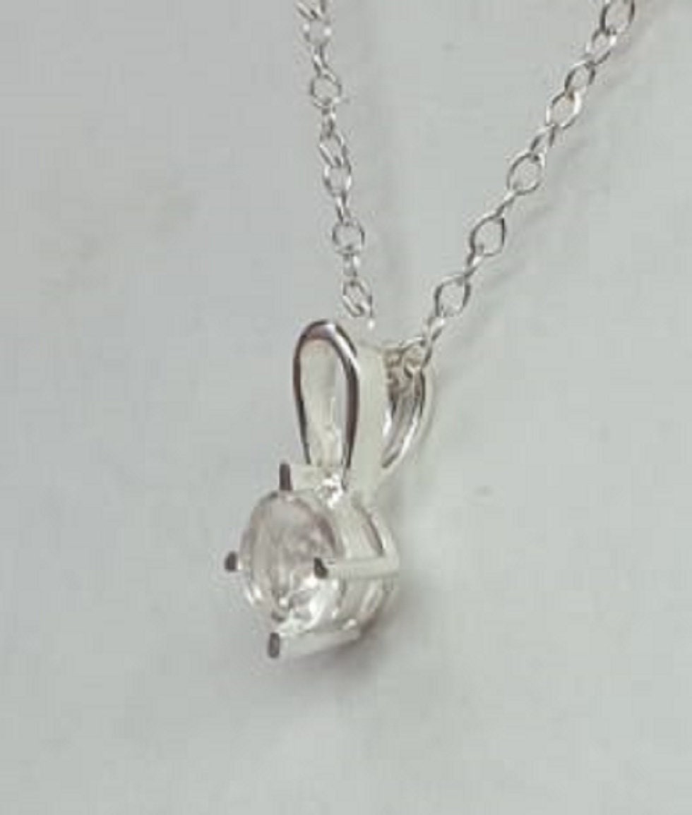 Edler 0,47 Carat weisstopast Anhanger 925 Silber Kette Collier weisser Topas