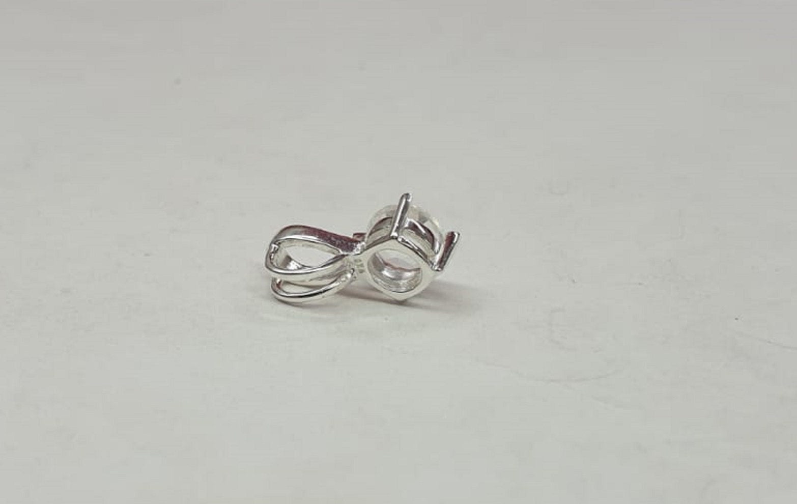 Edler 0,47 Carat weisstopast Anhanger 925 Silber Kette Collier weisser Topas