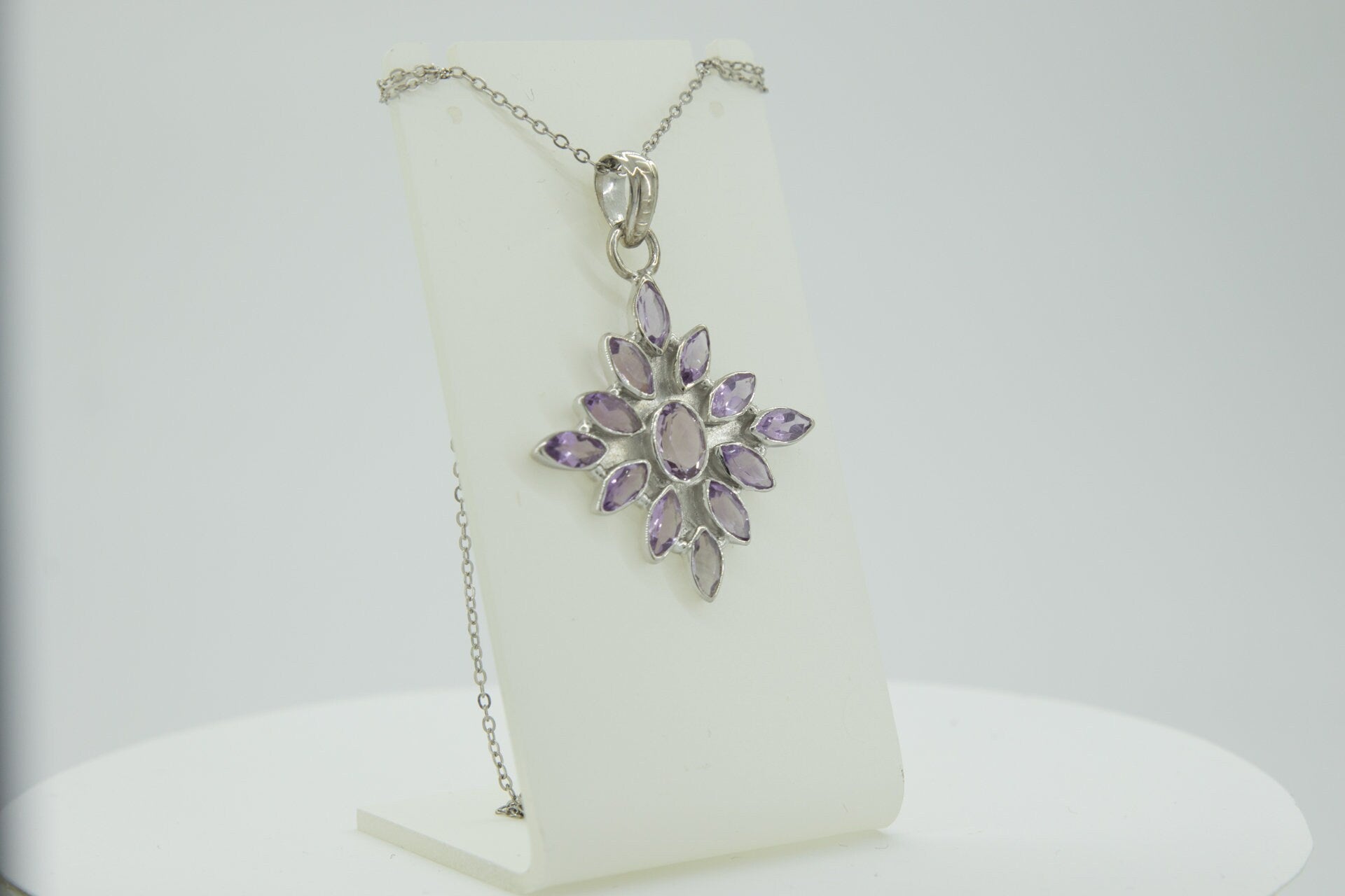 3,7 Carat edler Amethyst Anhanger 925 Silber Collier Kette Amethyst Anhanger