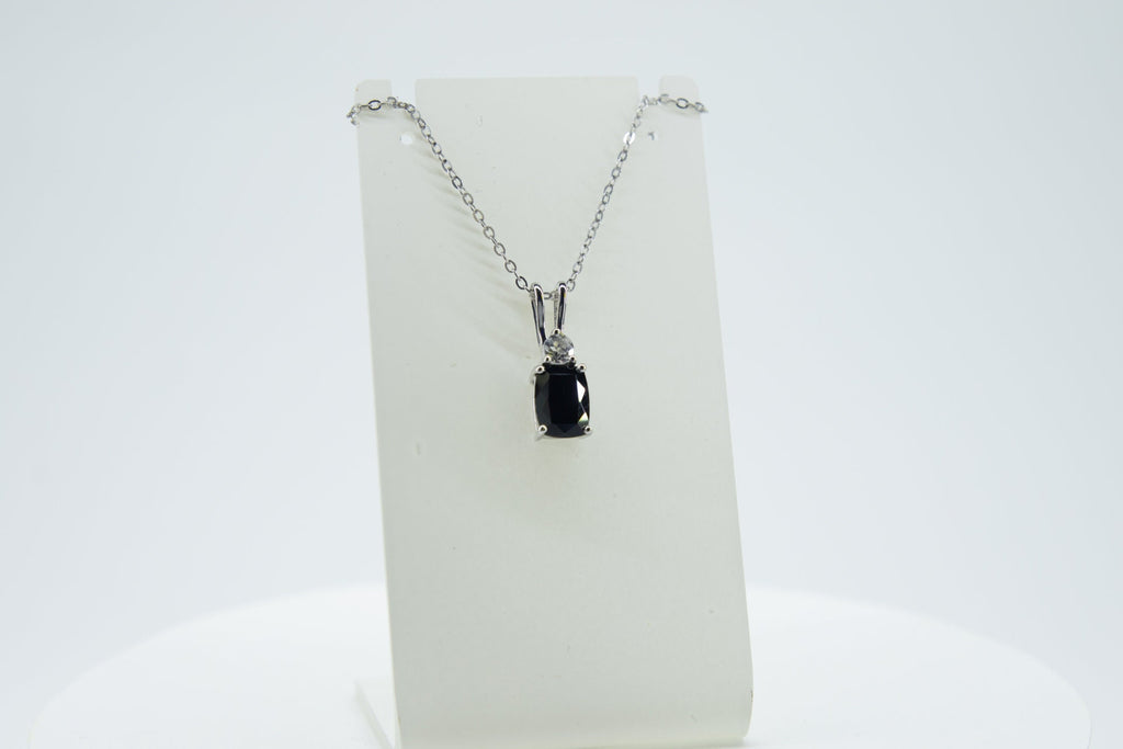 Edler 1,65 Carat schwarzer Spinell Anhanger 925 Silber Collier Kette  Edelstein