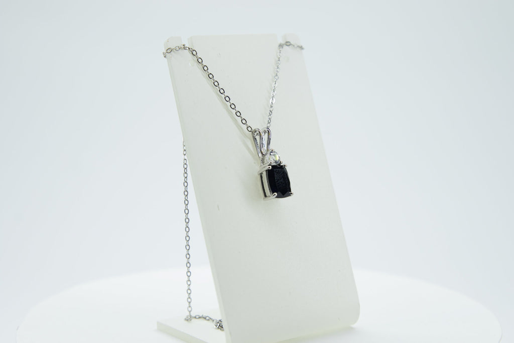 Edler 1,65 Carat schwarzer Spinell Anhanger 925 Silber Collier Kette  Edelstein