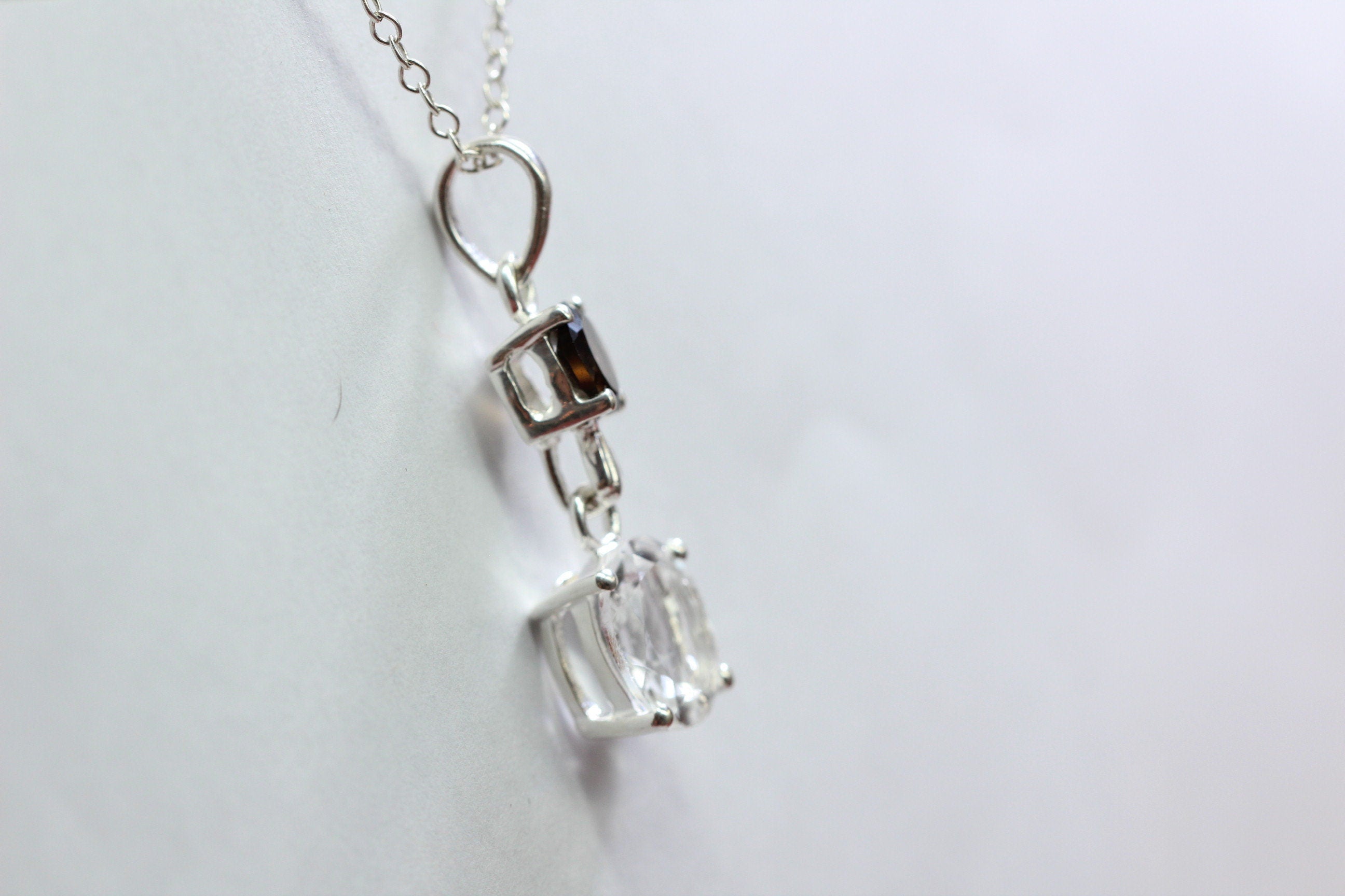 Edler 3,39 Carat weisstopas Rauchquarz Anhanger 925 Silber Collier Kette Topas