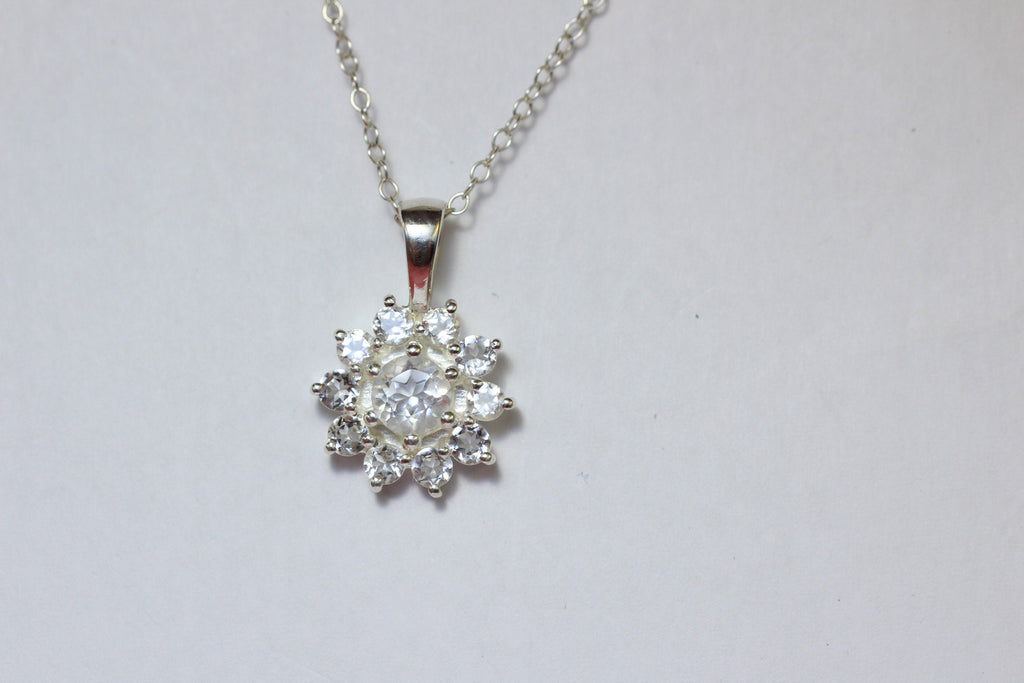 Edler 0,7 Carat Bergkristall Anhanger 925 Silber Collier Kette funkelnder Traum
