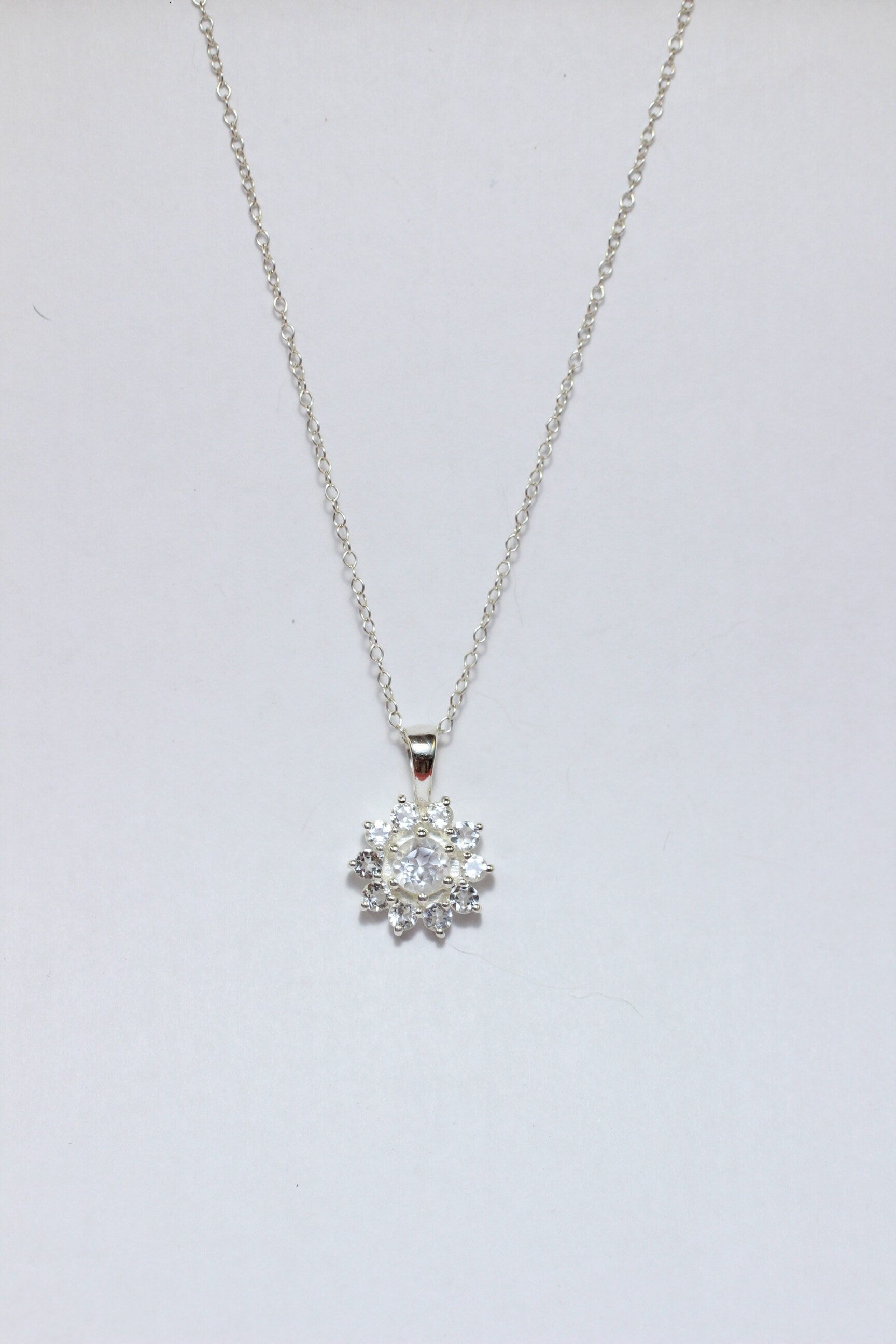 Edler 0,7 Carat Bergkristall Anhanger 925 Silber Collier Kette funkelnder Traum