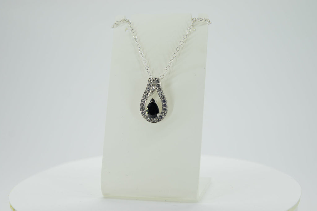 0,65 Carat schwarzer Spinell Anhanger 925 Silber weisstopas 925 Silber Collier