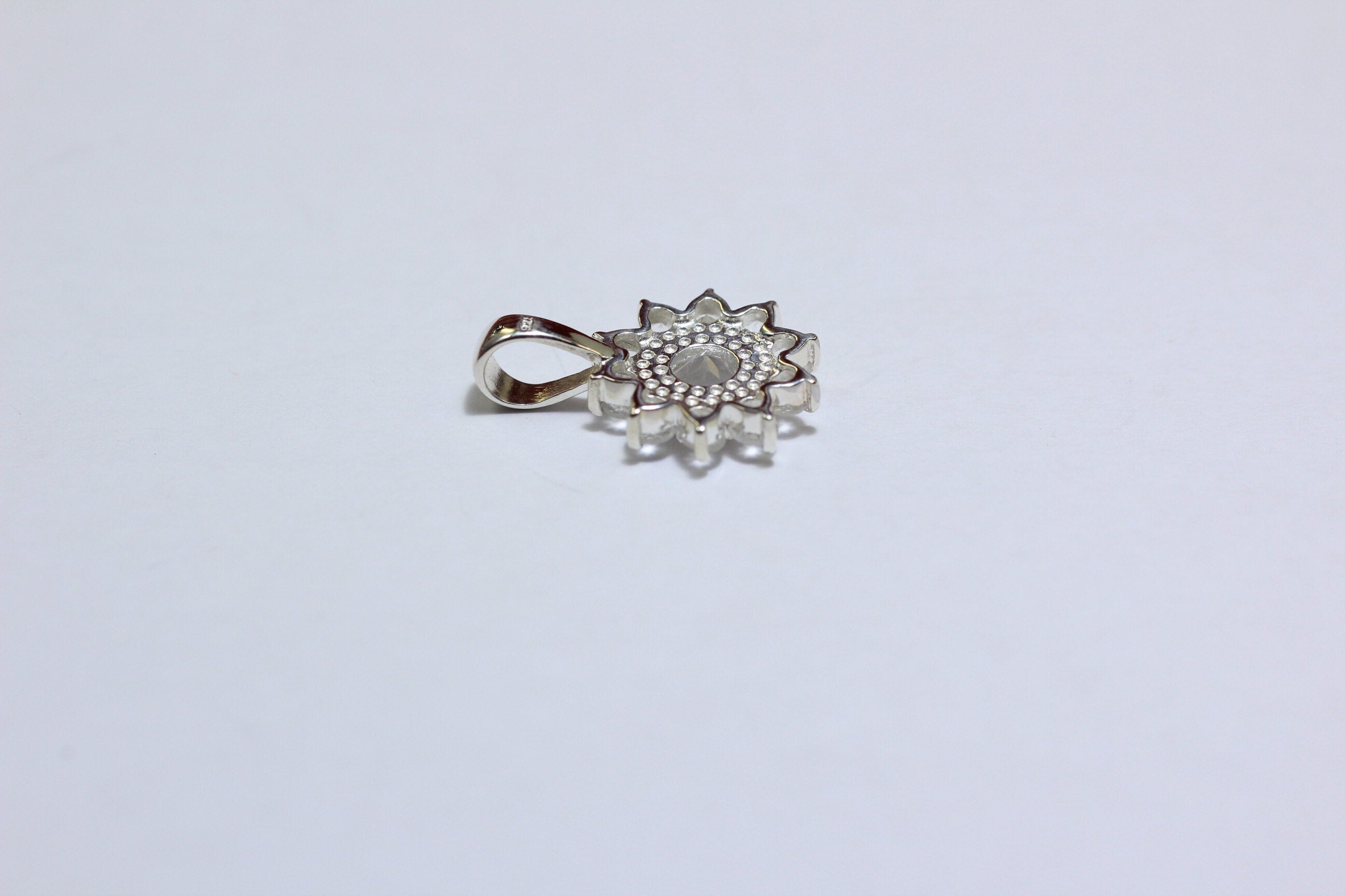 Edler 0,7 Carat Bergkristall Anhanger 925 Silber Collier Kette funkelnder Traum