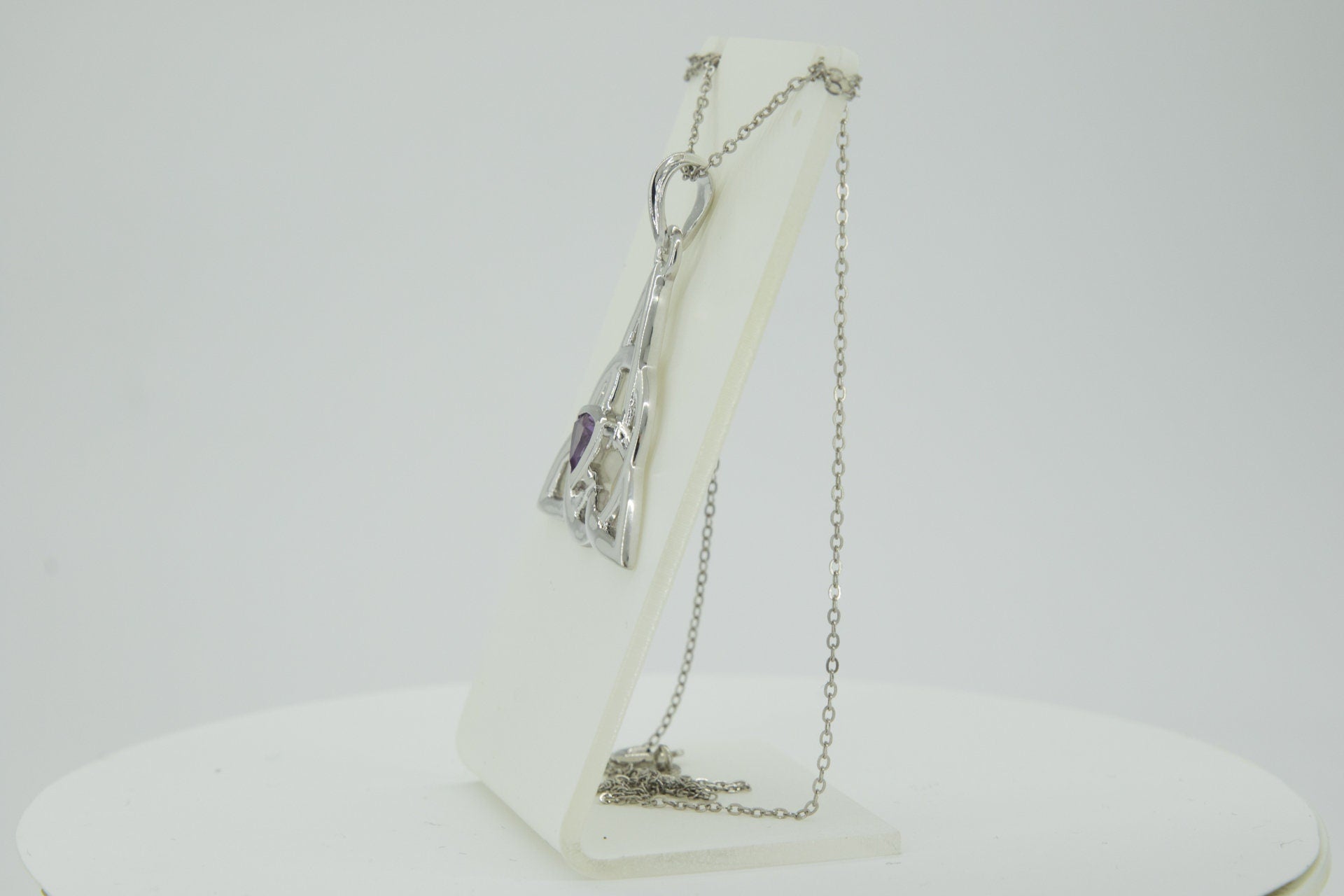 0,8 Carat Blautopas Anhanger keltischen Knotenmuster 925 Silber Unendlichkeit