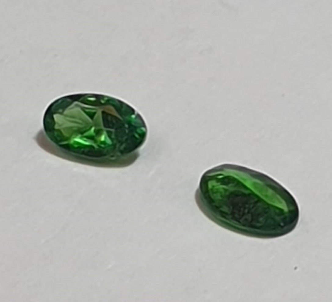 0,23 Carat Tsavorit Granat 2 Edelsteine Unbehandelt Tansania Afrika VS Qualitat