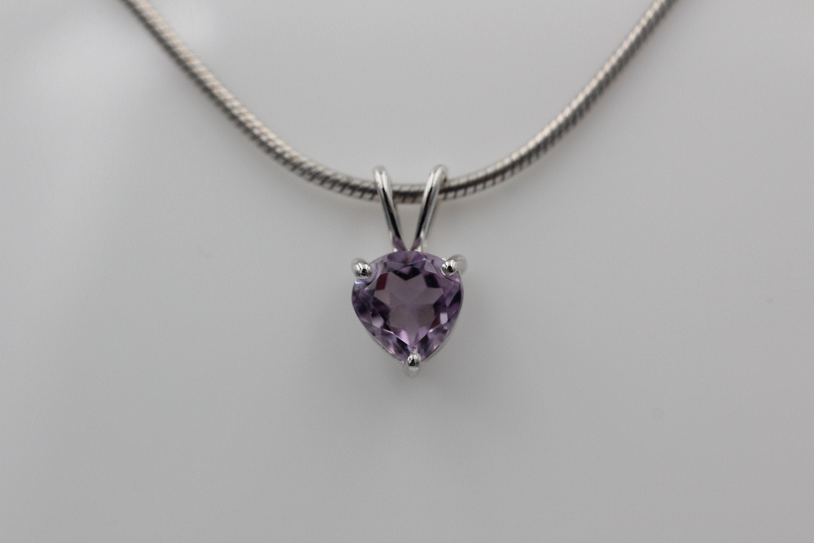 1,2 Carat Amethyst Anhanger 925 Silber Collier Kette Schmuck violetter Edelstein