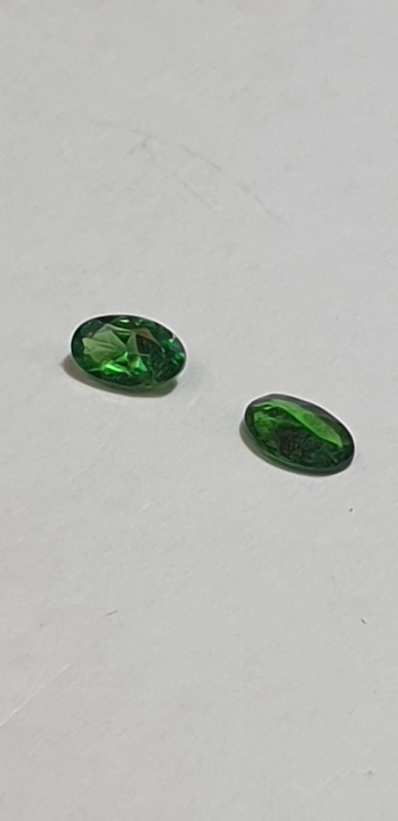 0,23 Carat Tsavorit Granat 2 Edelsteine Unbehandelt Tansania Afrika VS Qualitat