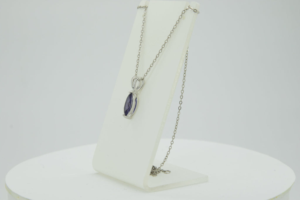 0,83 Carat Iolith Anhanger 925 Silber CollierKette Wassersaphir Luchssaphir