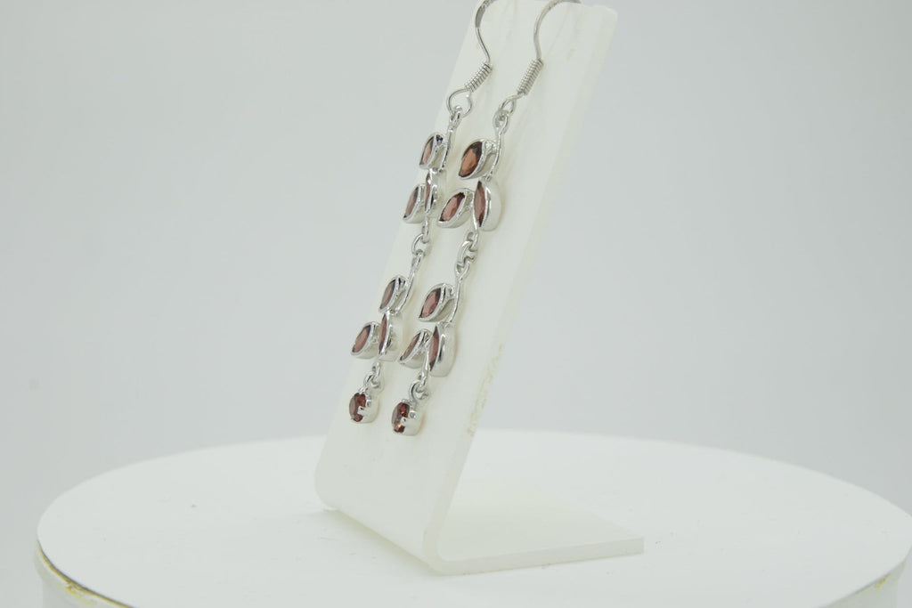 Edle florale 3,6 Carat GranatOhrhanger 928 Silber romantische Ohrhanger Edel