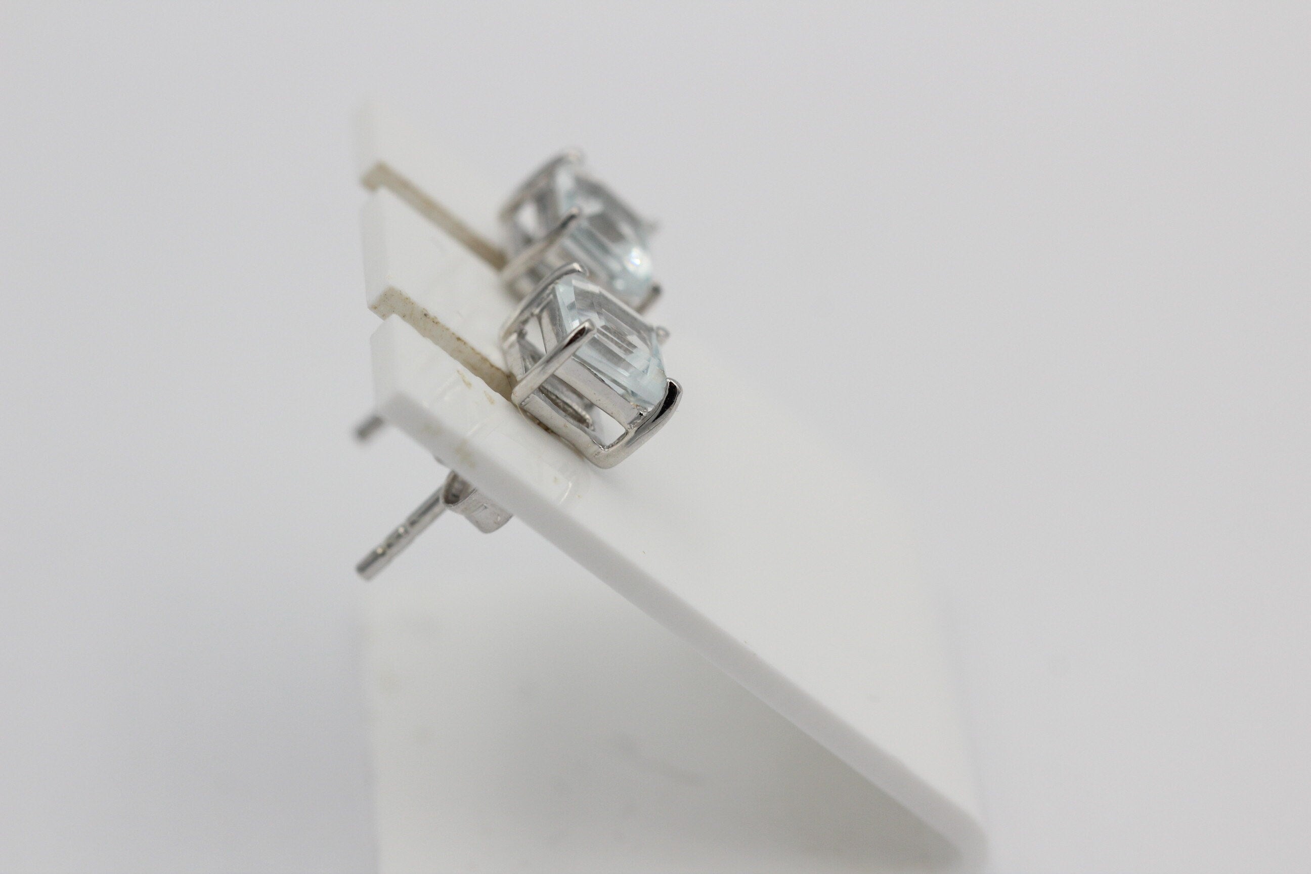 2;0 Carat Weißtopas  Ohrstecker 925 Silber Weißtopas Edelsteinschmuck Top