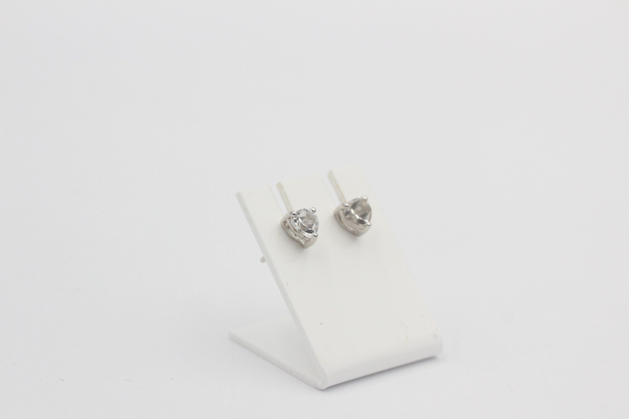 0,9 Carat Weiatopas Herz Ohrstecker 925 Silber Herzohrstecker weiaer Topas