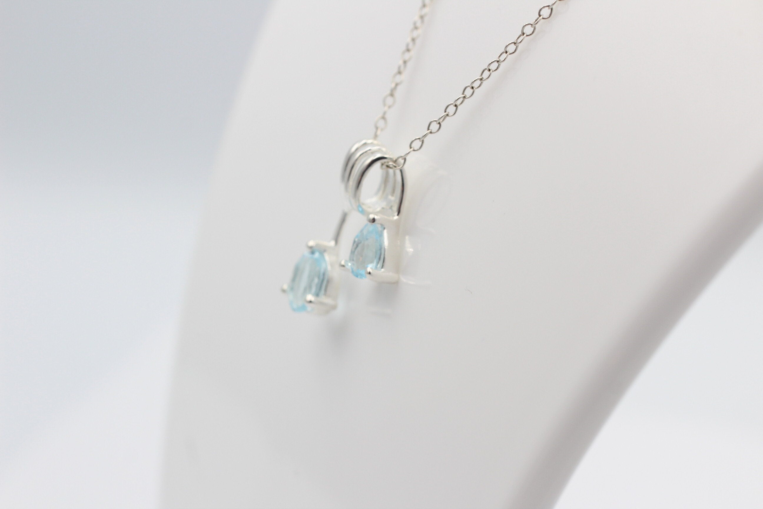 Design 2,44 Carat Blautopas Anhänger 925 Sterling Silber sky blue Topas Design