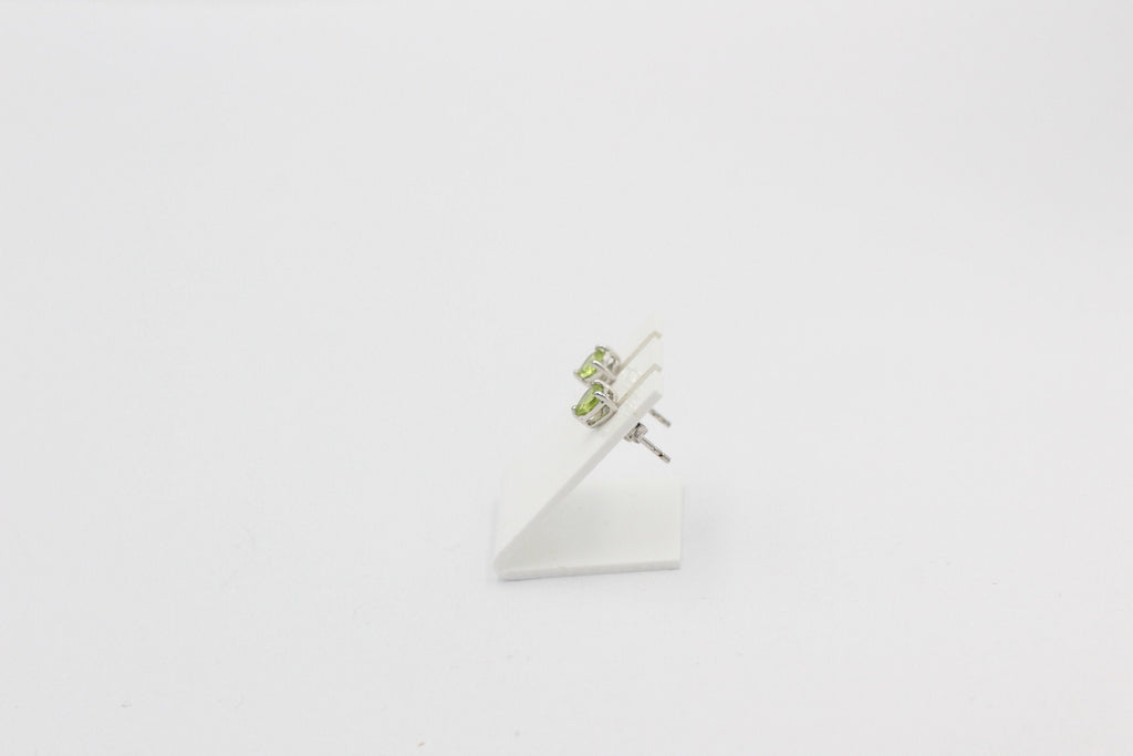 1,8  Carat Peridot Herz Ohrstecker 925 Silber Herzohrstecker maigraner Edelstein