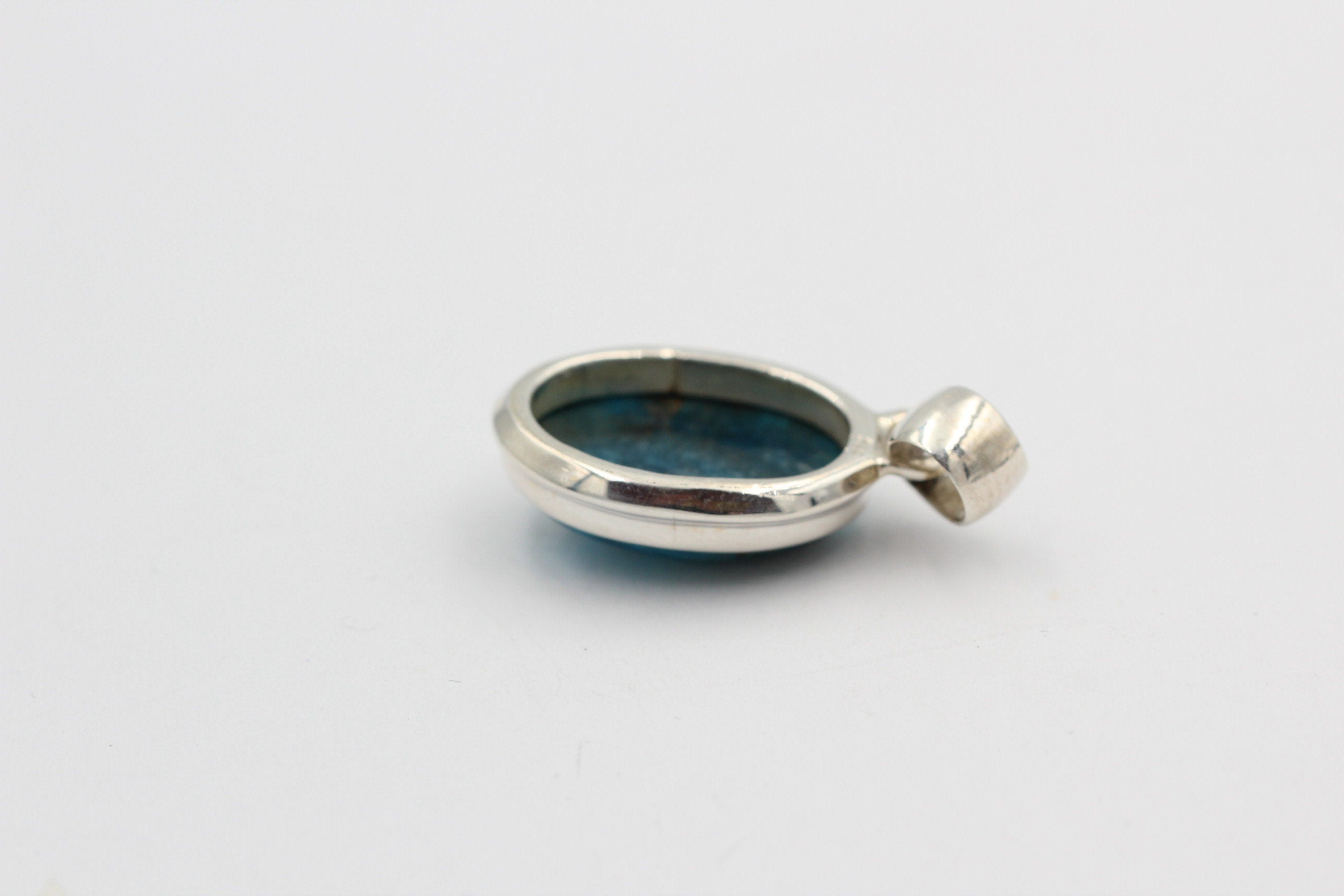 31 Carat neon blauer Apatit Anhänger 925 Silber Cabochon Collier Kette Apatit