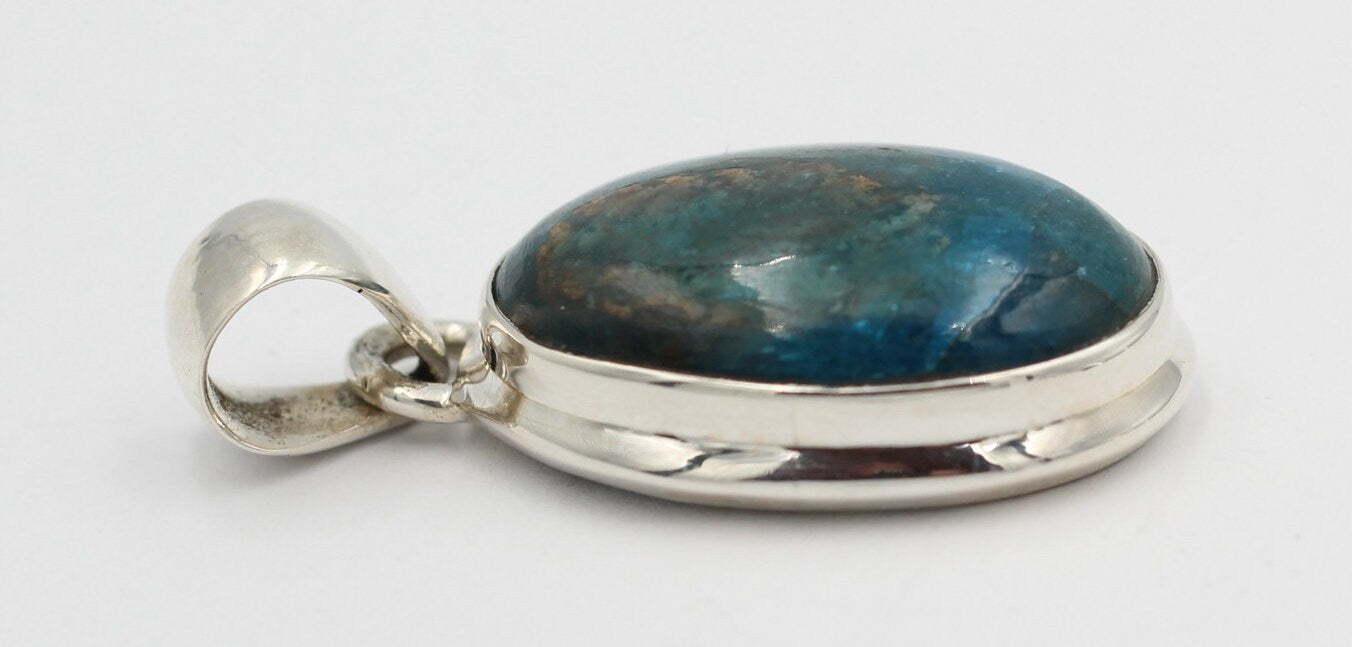 31 Carat neon blauer Apatit Anhänger 925 Silber Cabochon Collier Kette Apatit
