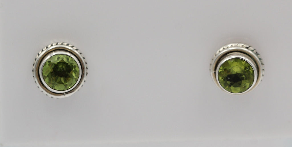 Edler 1,5  Carat Peridot Ohrstecker 925 Silber Olivin Ohrschmuck Edelstein