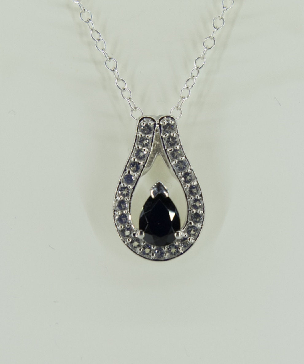 0,65 Carat schwarzer Spinell Anhanger 925 Silber weisstopas 925 Silber Collier