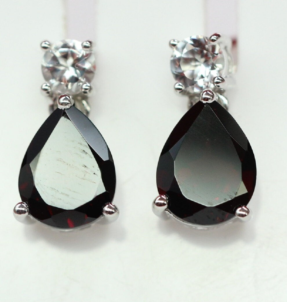 Edler 3,65 Carat Granat weisstopas Ohrstecker 925 Silber blutroter Edesltein weisstopas