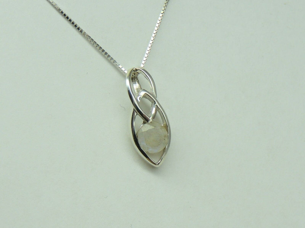 Edler 0,5 Carat Mondlichttopas Anhanger 925 Silber Collier Kette Topas