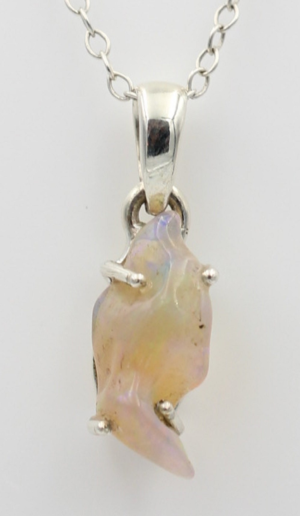 7,1 Carat Äthiopischer Opal Rohstein 925 Silber Anhänger Collier Kette Welo Opal