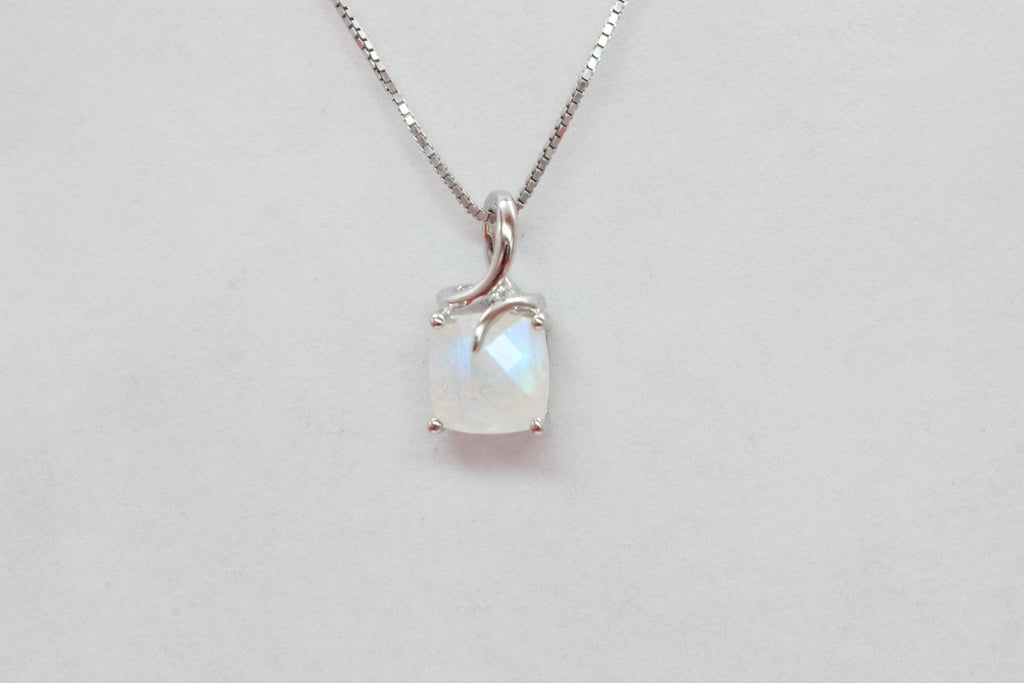 Edler 1,40 Carat Mondlichttopas Anhanger 925 Silber Checker Schliff top Edelstein