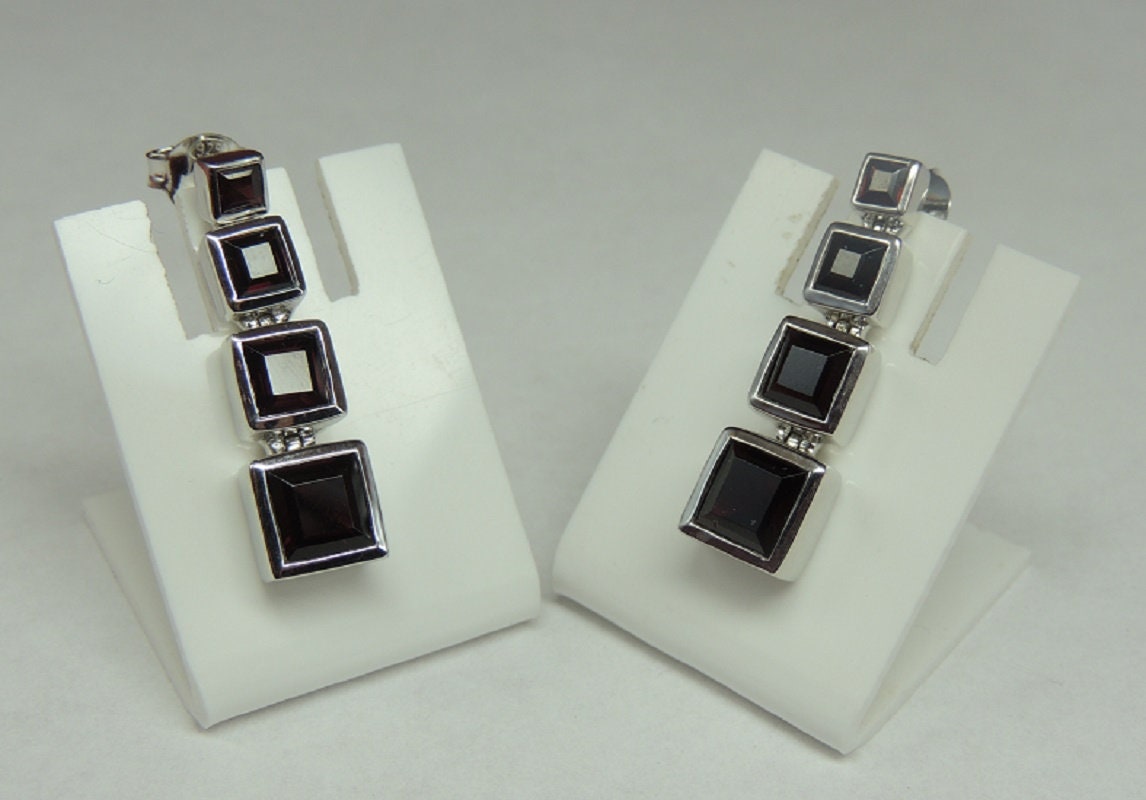 Edler 5,40 Carat Granat Ohrstecker 925 Silber Ohrring blutroter Edelstein