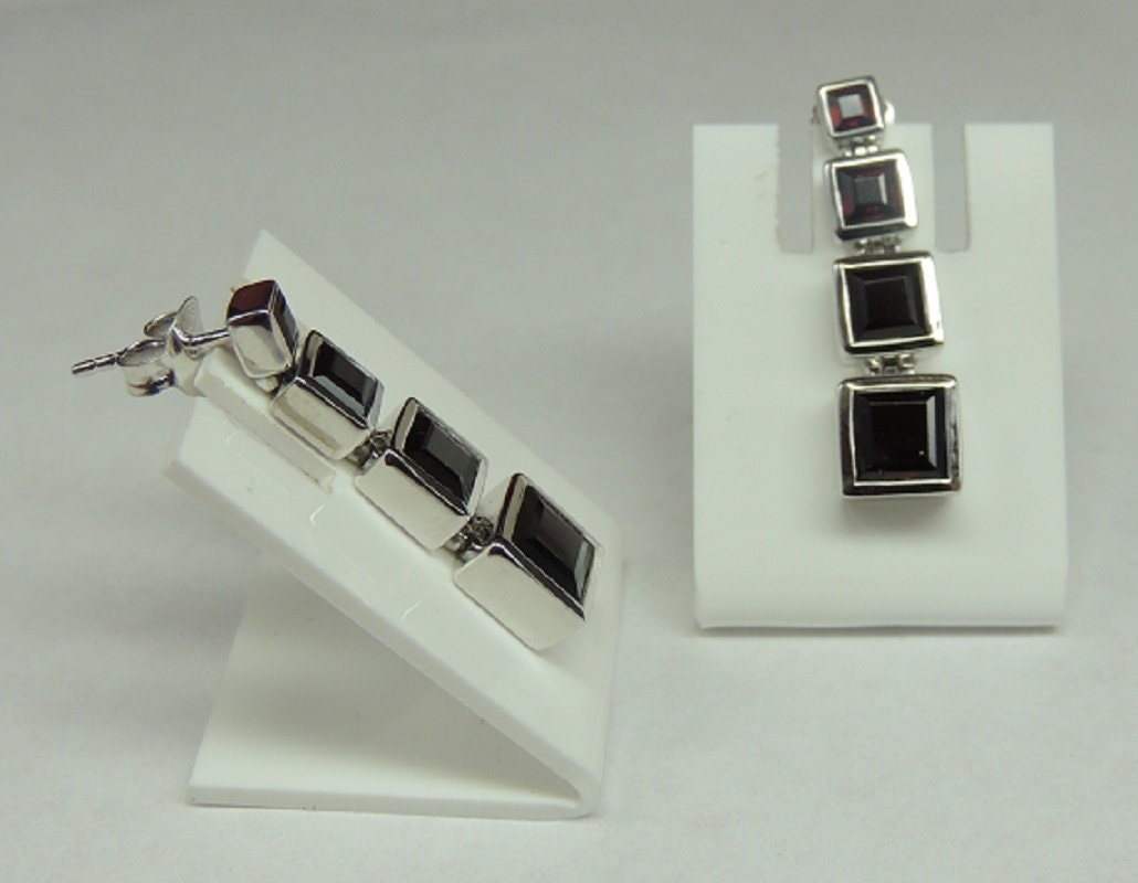 Edler 5,40 Carat Granat Ohrstecker 925 Silber Ohrring blutroter Edelstein