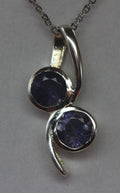Edler 1,4 Carat Iolith Anhänger Collier Kette 925 Silber Wassersaphir Luchssaphir
