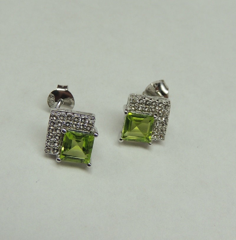Edler 3,15 Carat Peridot weisstopas Ohrstecker 925 Silber maigraner Edelstein