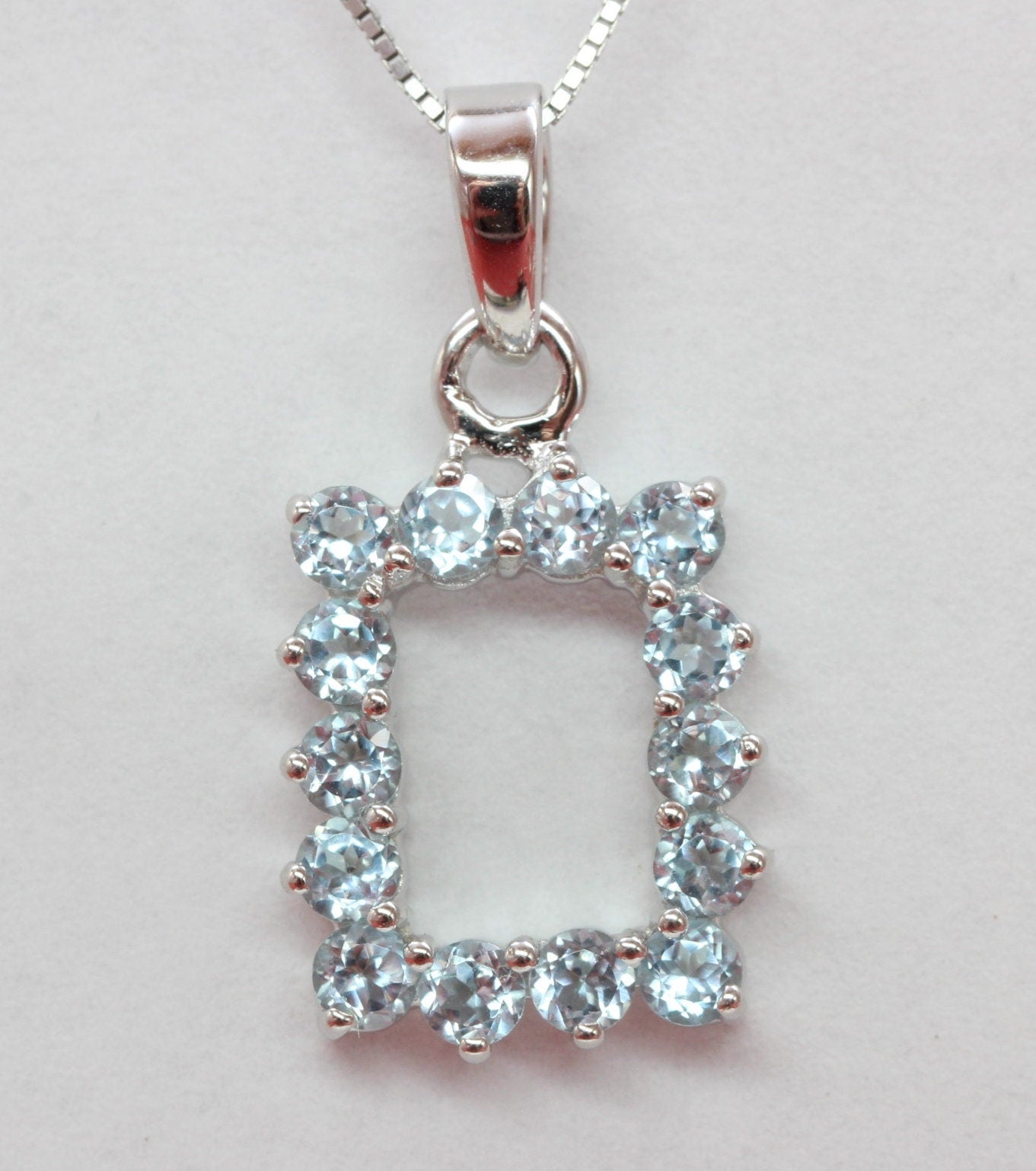 Edler 2,0 Carat Blautopasl Anhanger 925 Silber Collier Kette sky blut topas Top