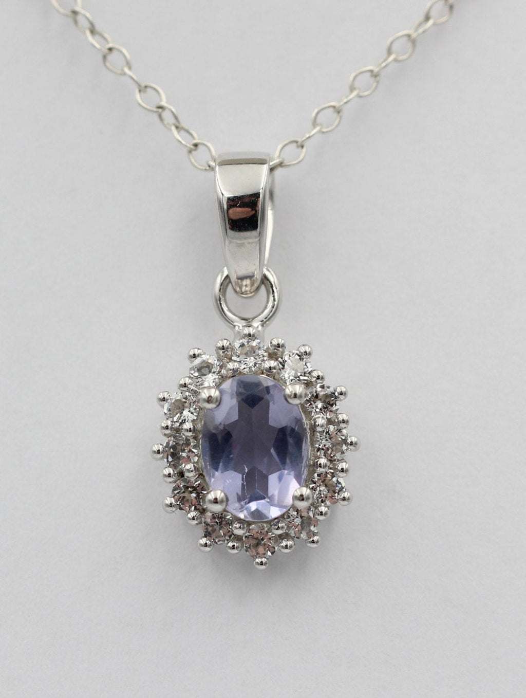 Edler 1,8 Carat Iolith weisstopas Anhanger 925 Silber Wassersaphir Luchssaphir Top