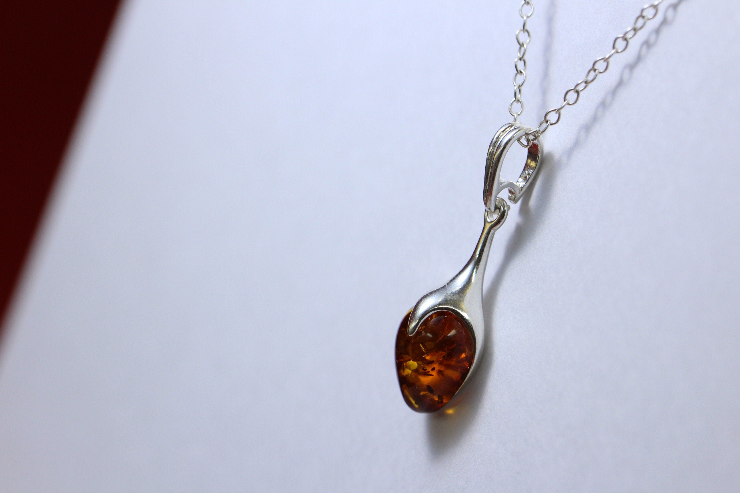Anhanger mit schanen braunen Bernstein 925 Silber Collier Kette aus Litauen