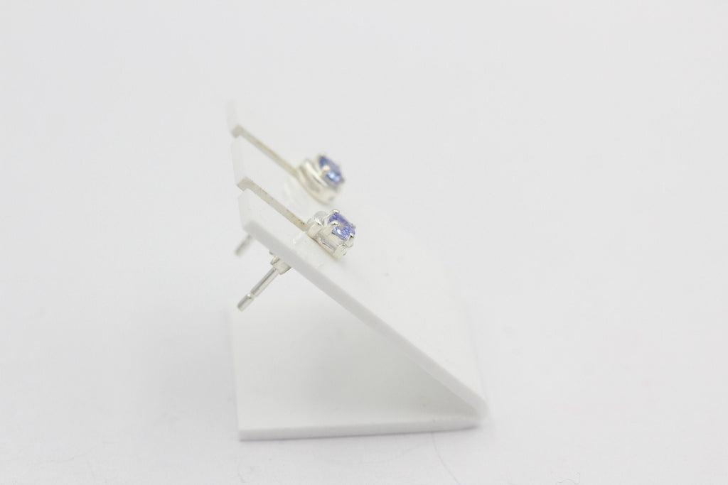 Edle 0,2 Carat fliederfarbene Tansanit Ohrstecker Afrika .5 mm 925 Sterling