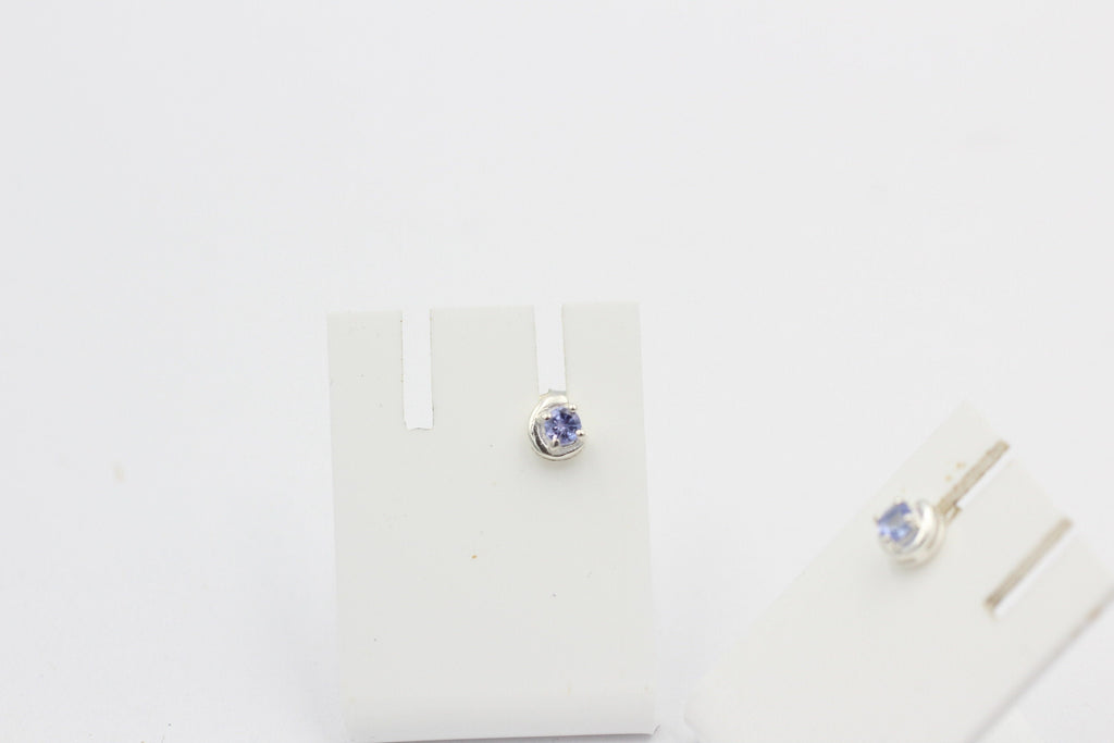 Edle 0,2 Carat fliederfarbene Tansanit Ohrstecker Afrika .5 mm 925 Sterling