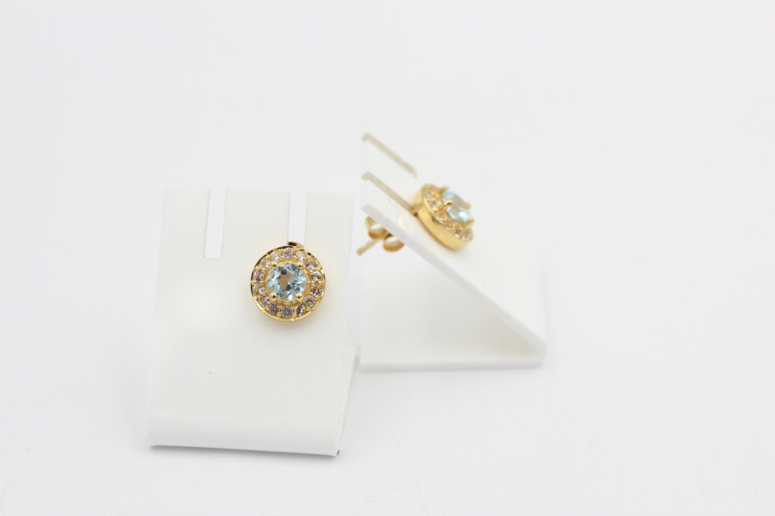 Edler 1,35 Carat Blautopast Weißtopas Orstecker 925 Silber Ohrschmuck vergoldet