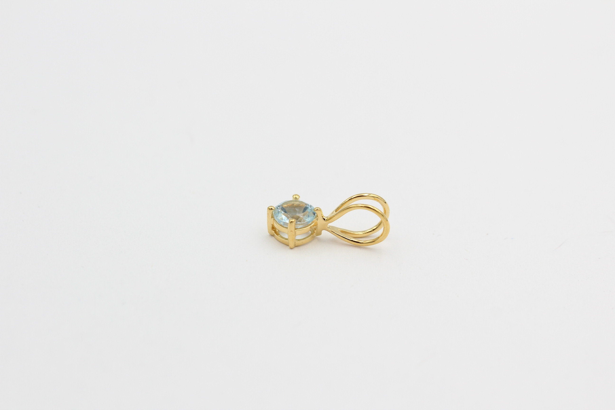 0,95 Carat Blautopas Anhänger 925 Silber  himmelblauer Topas vergoldet