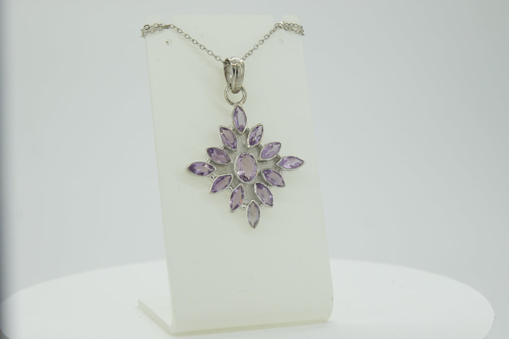 3,7 Carat edler Amethyst Anhanger 925 Silber  Amethyst Anhanger