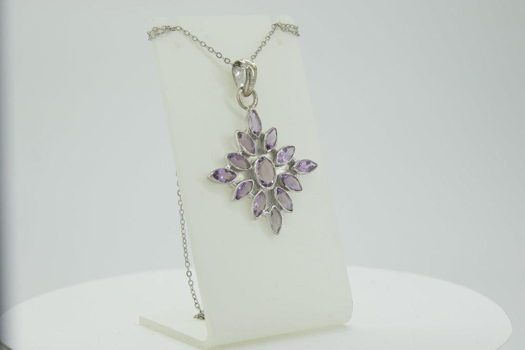 3,7 Carat edler Amethyst Anhanger 925 Silber  Amethyst Anhanger