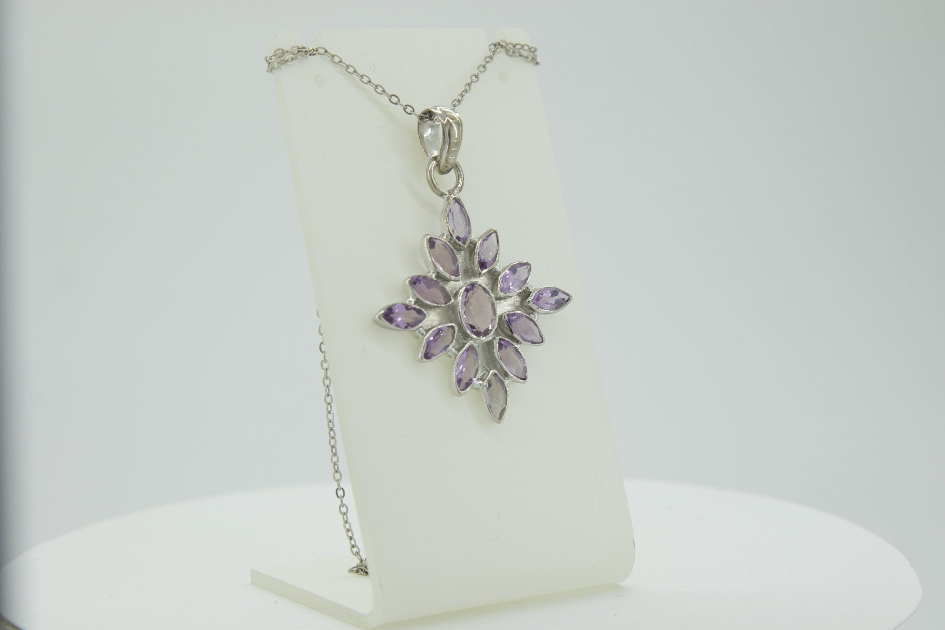 3,7 Carat edler Amethyst Anhanger 925 Silber  Amethyst Anhanger
