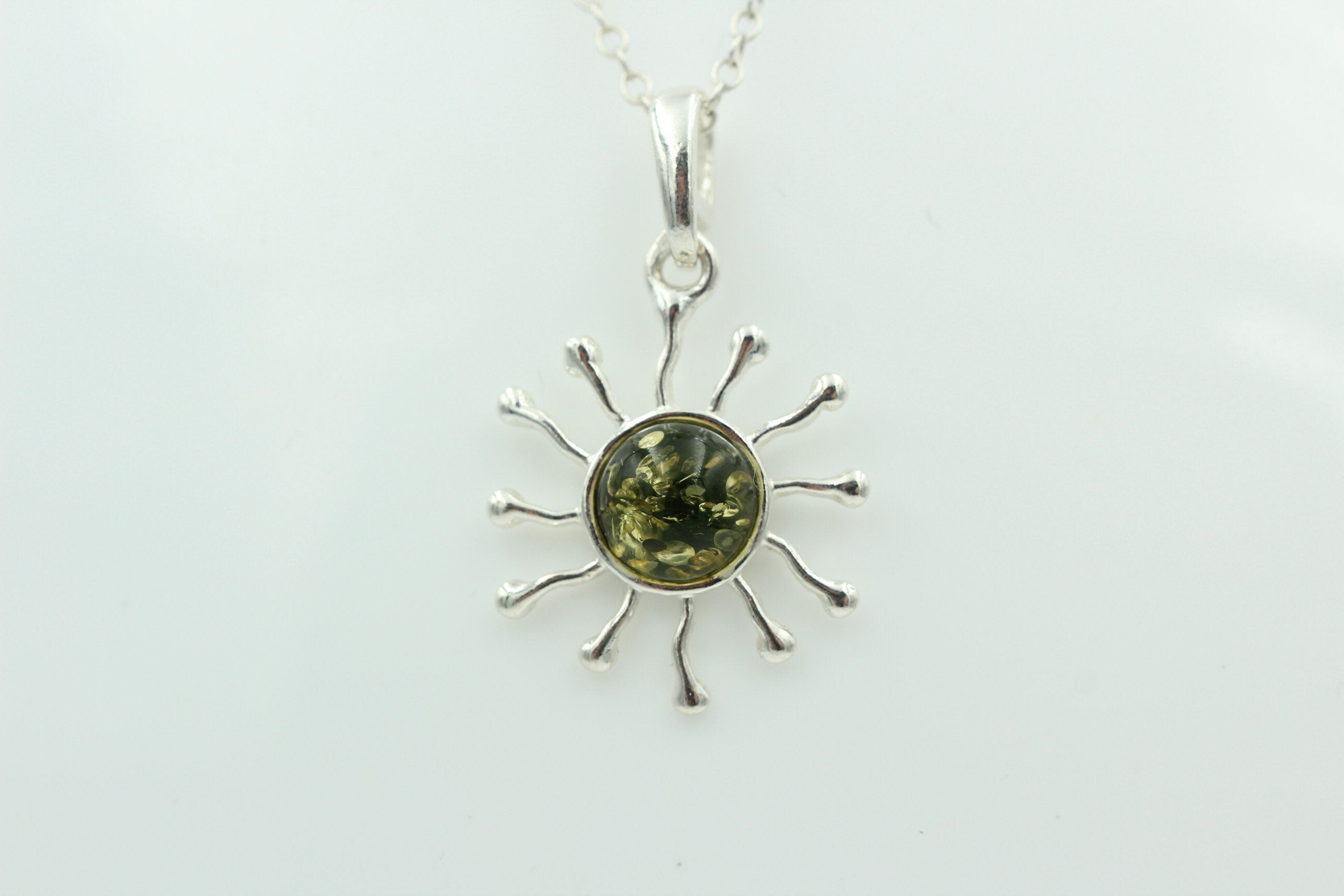 Bernstein Anhänger Sternschmuck in Sterling Silber grüner Bernstein Anhänger