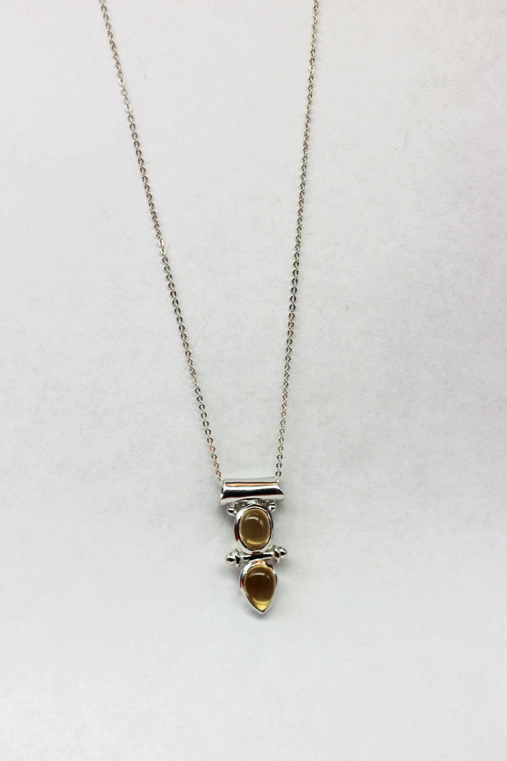 Design pur 2,85 Carat Citrin Cabochon Anhanger 925 Silber Collier Kette