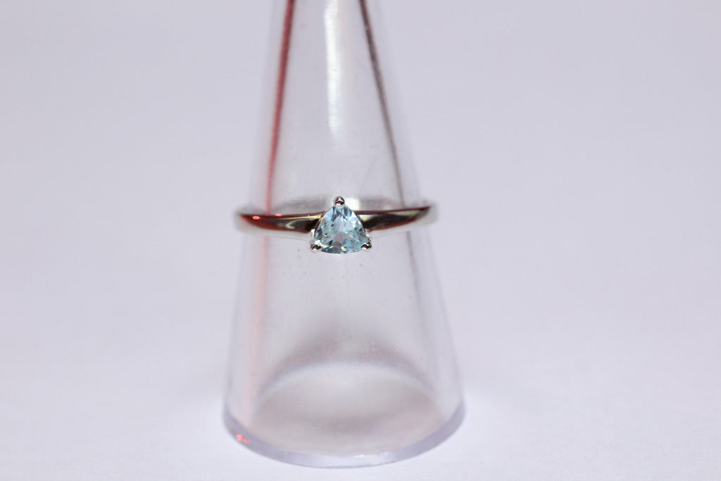 Edler 1,15 Carat Blautopas Ring 925 Silber Fingerring sky blue Grasse 8 / 18/ 57