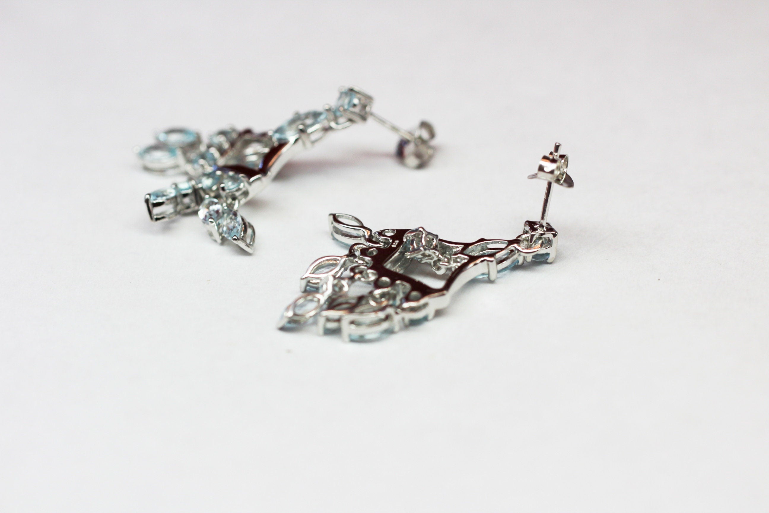 Edle 6,95 Carat Blautopas Ohrstecker 925 Silber sky blue Topas Ohrhanger