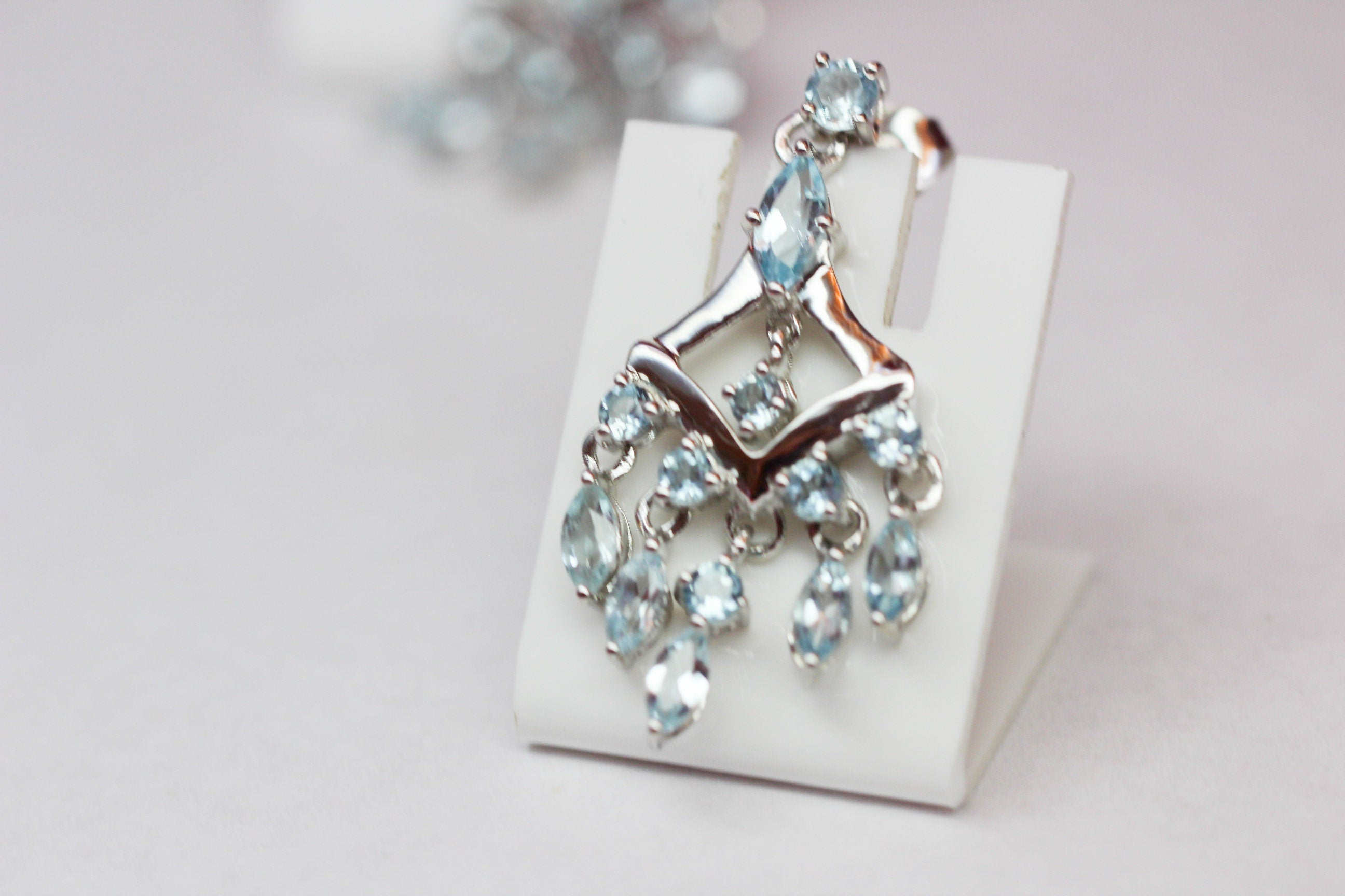 Edle 6,95 Carat Blautopas Ohrstecker 925 Silber sky blue Topas Ohrhanger