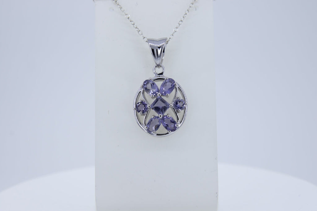 Design pur 3,9 Carat Iolith Anhanger 925 Silber Edel Wassersaphir