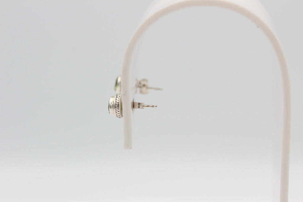 Edler 1,5  Carat Peridot Ohrstecker 925 Silber Olivin Ohrschmuck Edelstein