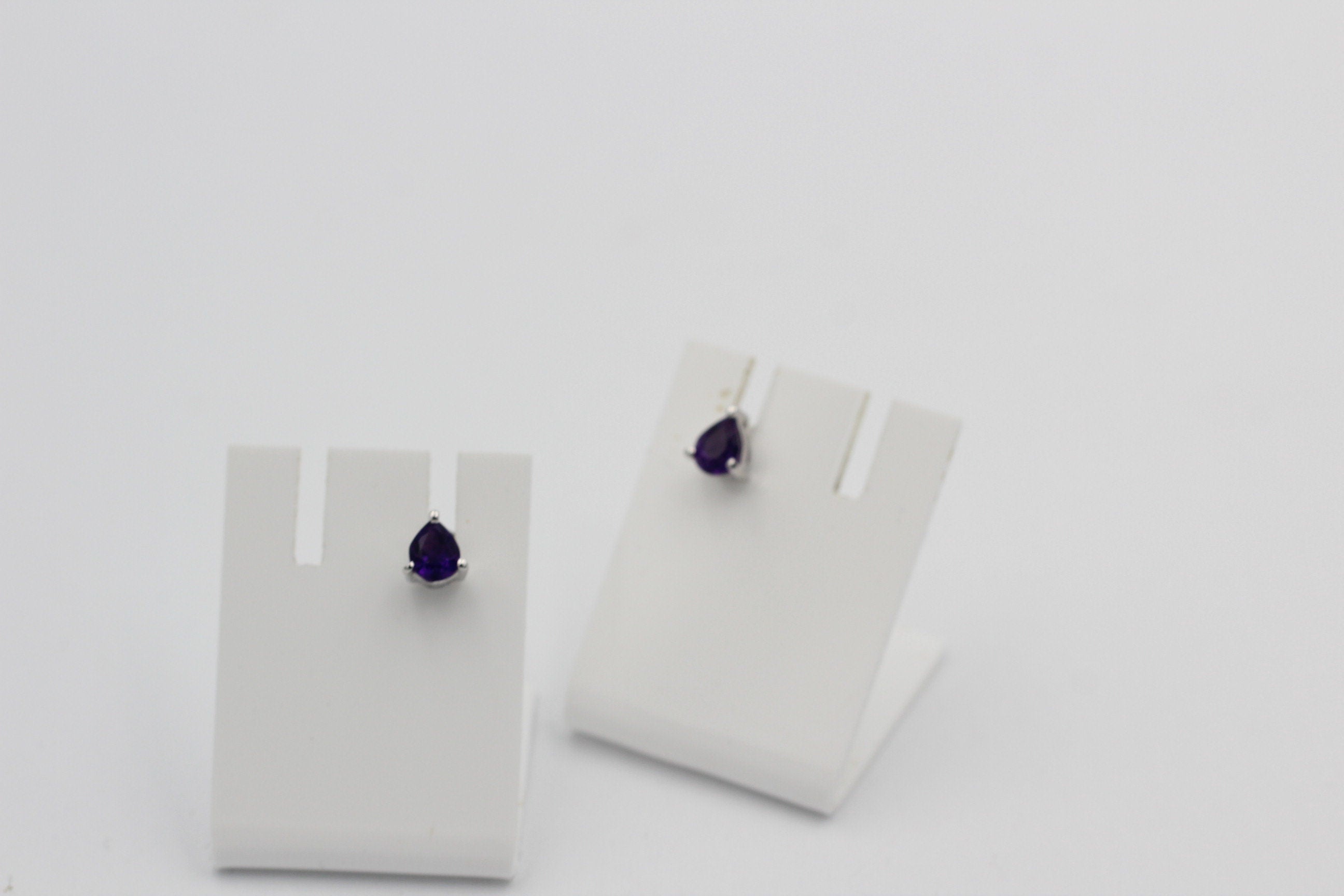Edle 0,45 Carat Amethyst Ohrstecker Orring 925 Silber Unisex violetter Edelstein